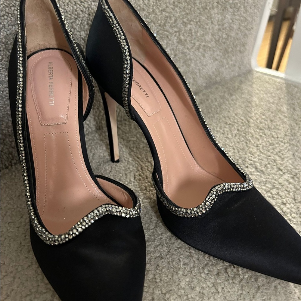 Alberta Ferretti Black satin heels with crystal trim - Picture 3 of 3